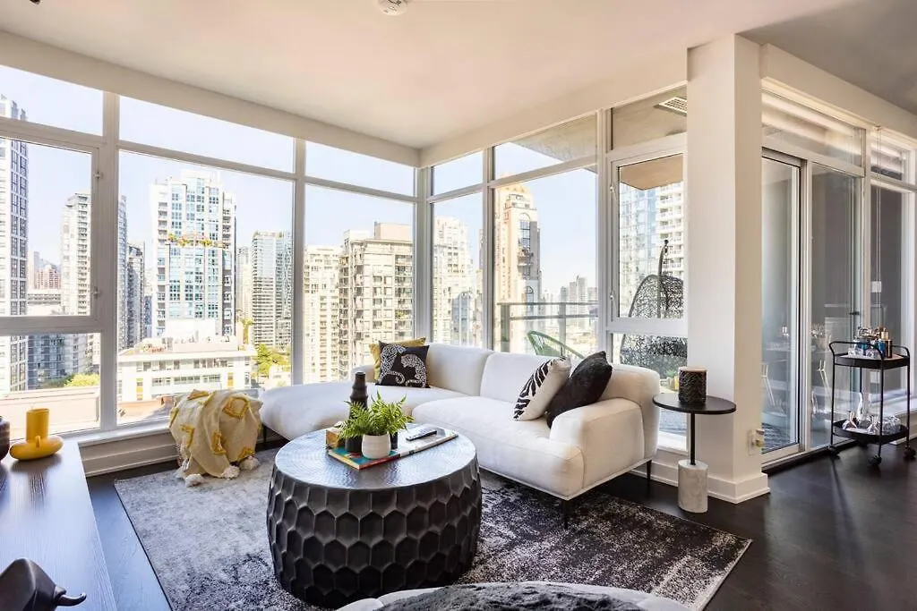 Vancouver Downtown Yaletown Collection Condo Canada
