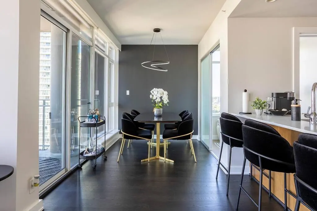 Vancouver Downtown Yaletown Collection Condo